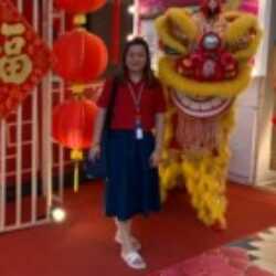 Profile picture of Dewi Oktavia