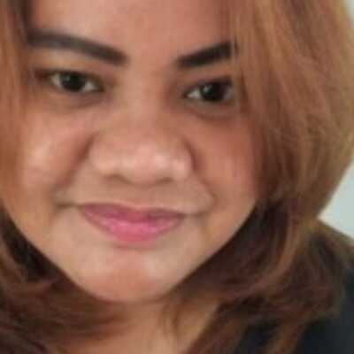 Profile picture of Yvonne